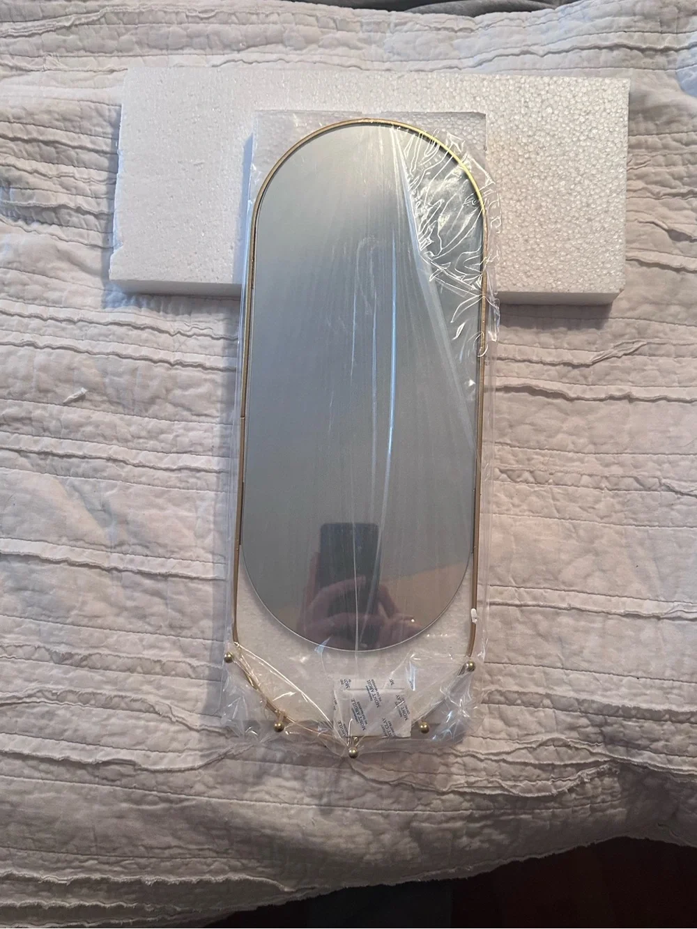 Short Stories NWT Oval Gold Hanging Mirror Jewelry Hooks FabFitFun Home